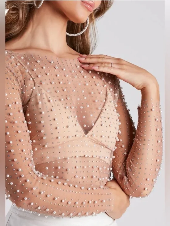 NWT Windsor Beautifully Beaded Mesh Crop Top in Natural (Nude) size Medium - Picture 2 of 11